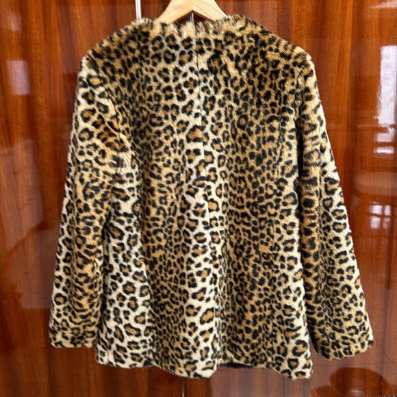 Faux fur animal print size M - Picture 3 of 6